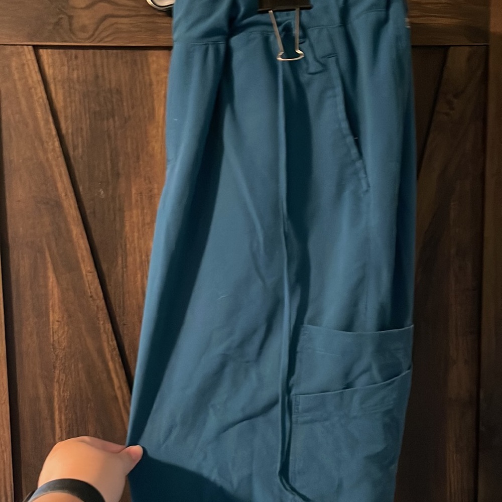 Scrub bottoms - Picture 2 of 2